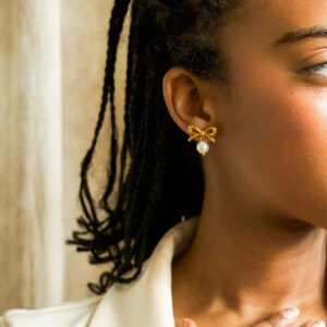 Bow Pearl Stud Earrings