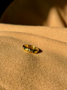 Green Gold Band Ring - Image 2